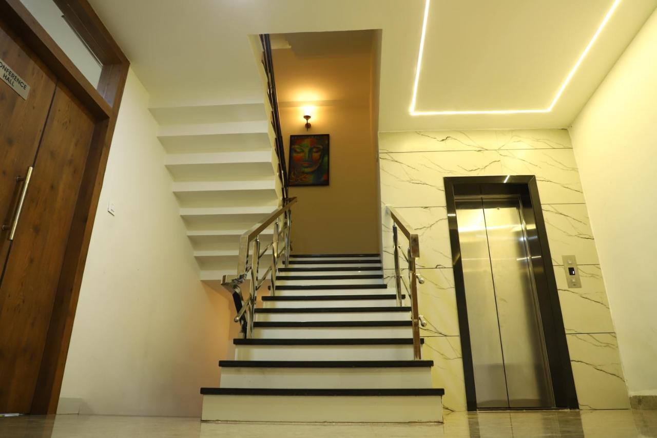 Hotel Singhnature Khandwa Екстер'єр фото