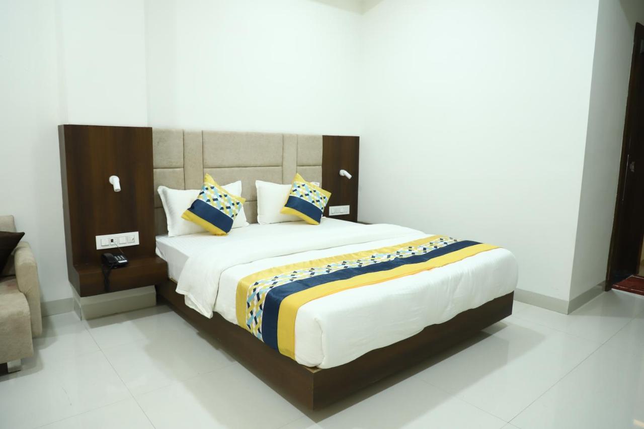 Hotel Singhnature Khandwa Екстер'єр фото