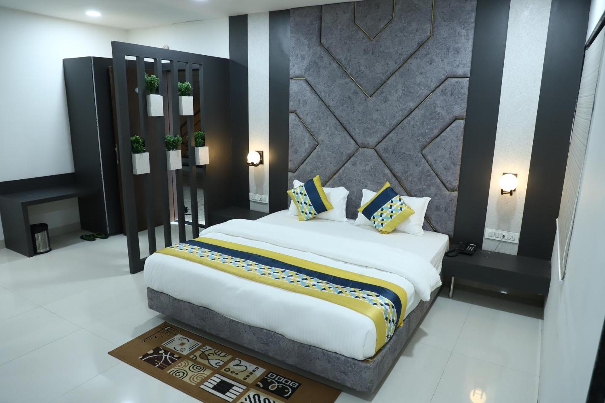 Hotel Singhnature Khandwa Екстер'єр фото