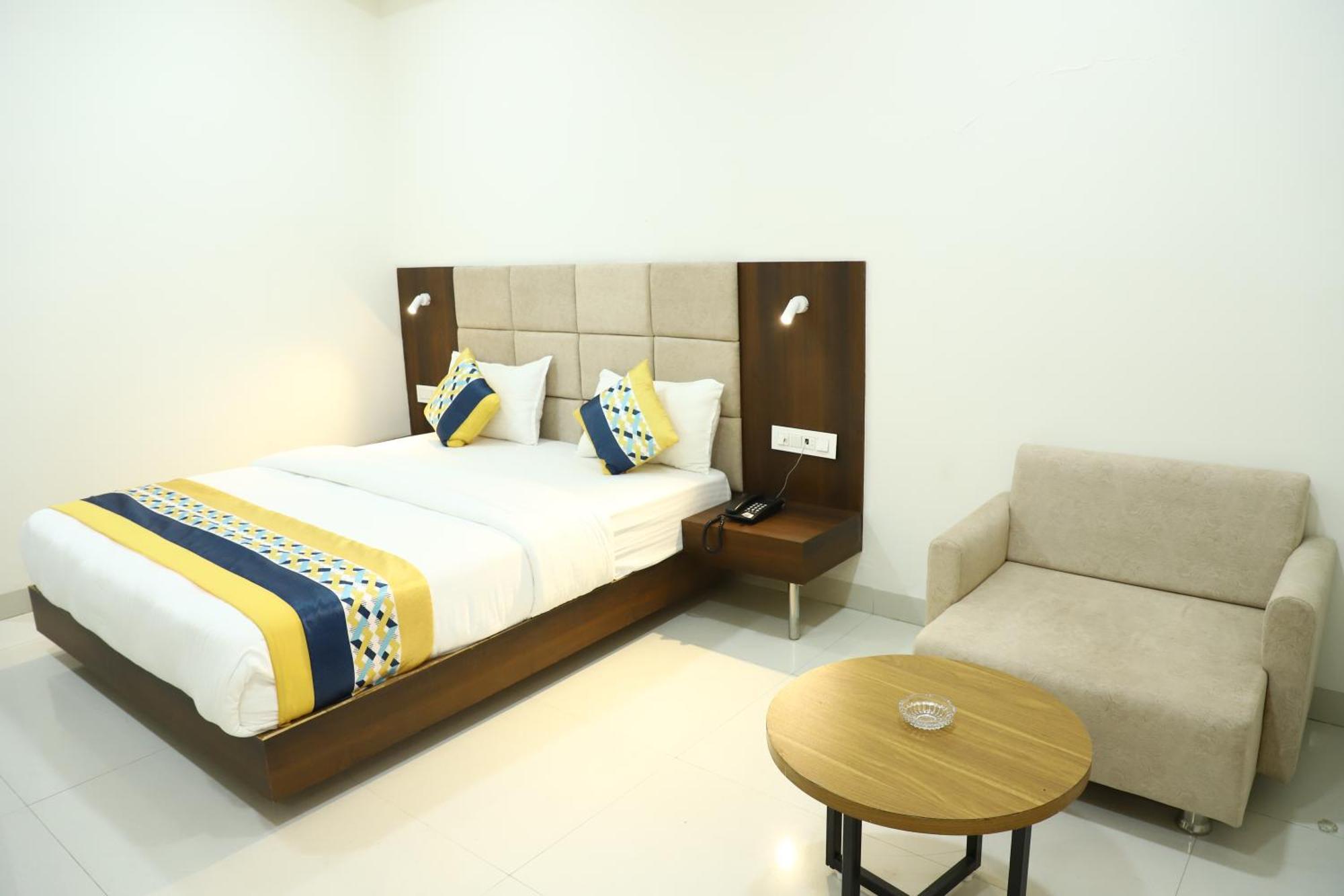 Hotel Singhnature Khandwa Екстер'єр фото