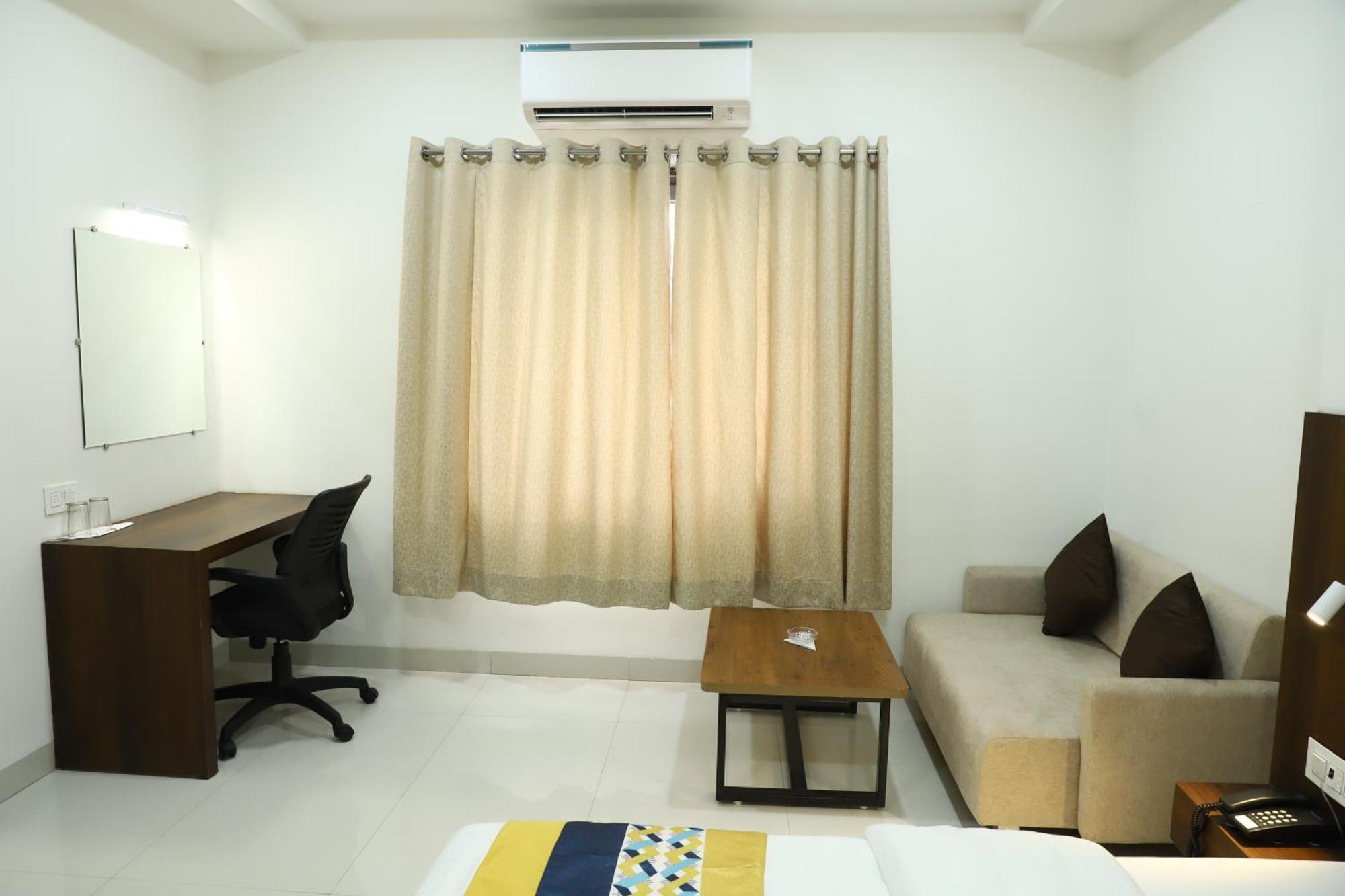 Hotel Singhnature Khandwa Екстер'єр фото